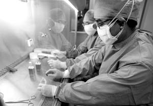 p3實(shí)驗(yàn)室工作人員